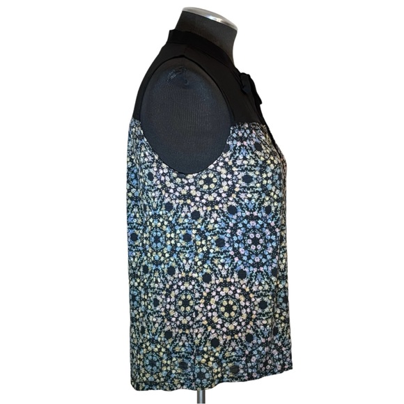 Kimchi Blue - Multicolor Ditsy Floral Mixed Media Tie Front Top - Small - Picture 5 of 10